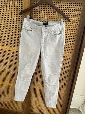 Banana Republic Skinny Corduroy Pants